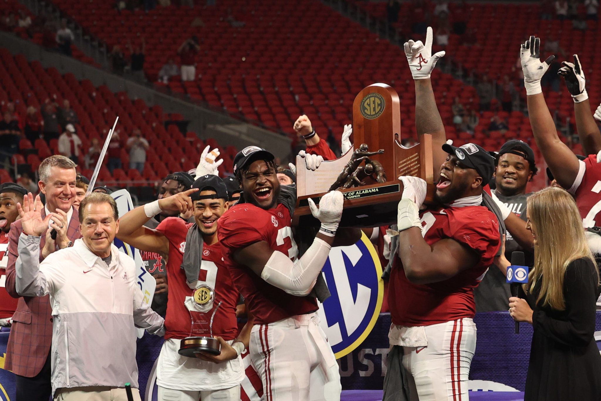 College Football Playoff won’t reschedule semifinals if there’s a COVID-19 outbreak